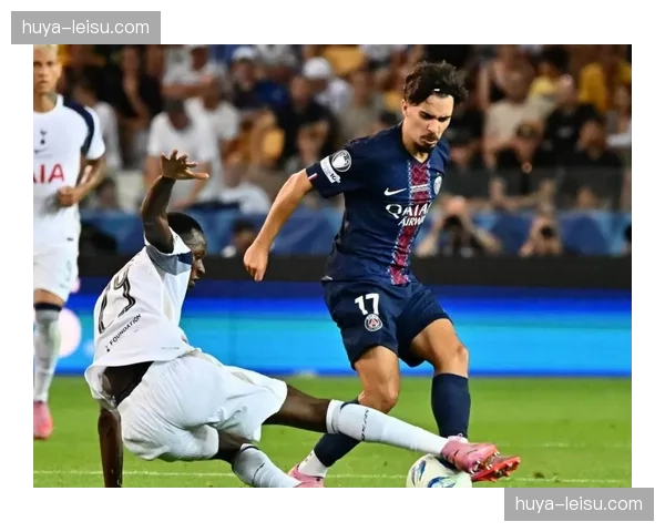 切尔西恩佐未来成疑，球员采访言论引发皇马巴黎关注